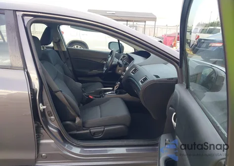 2015 Honda Civic Lx z USA, uszkodzony, nr VIN 19XFB2F54FE258878